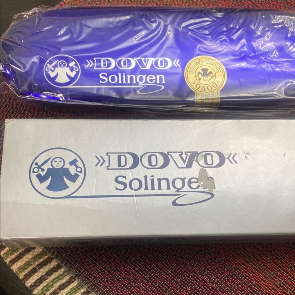 DOVO Solingen Blue Straight Razor - Picture 3 of 7